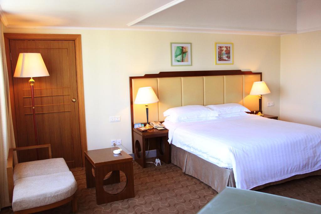 Pearl River Garden Hotel Sanya Habitación foto